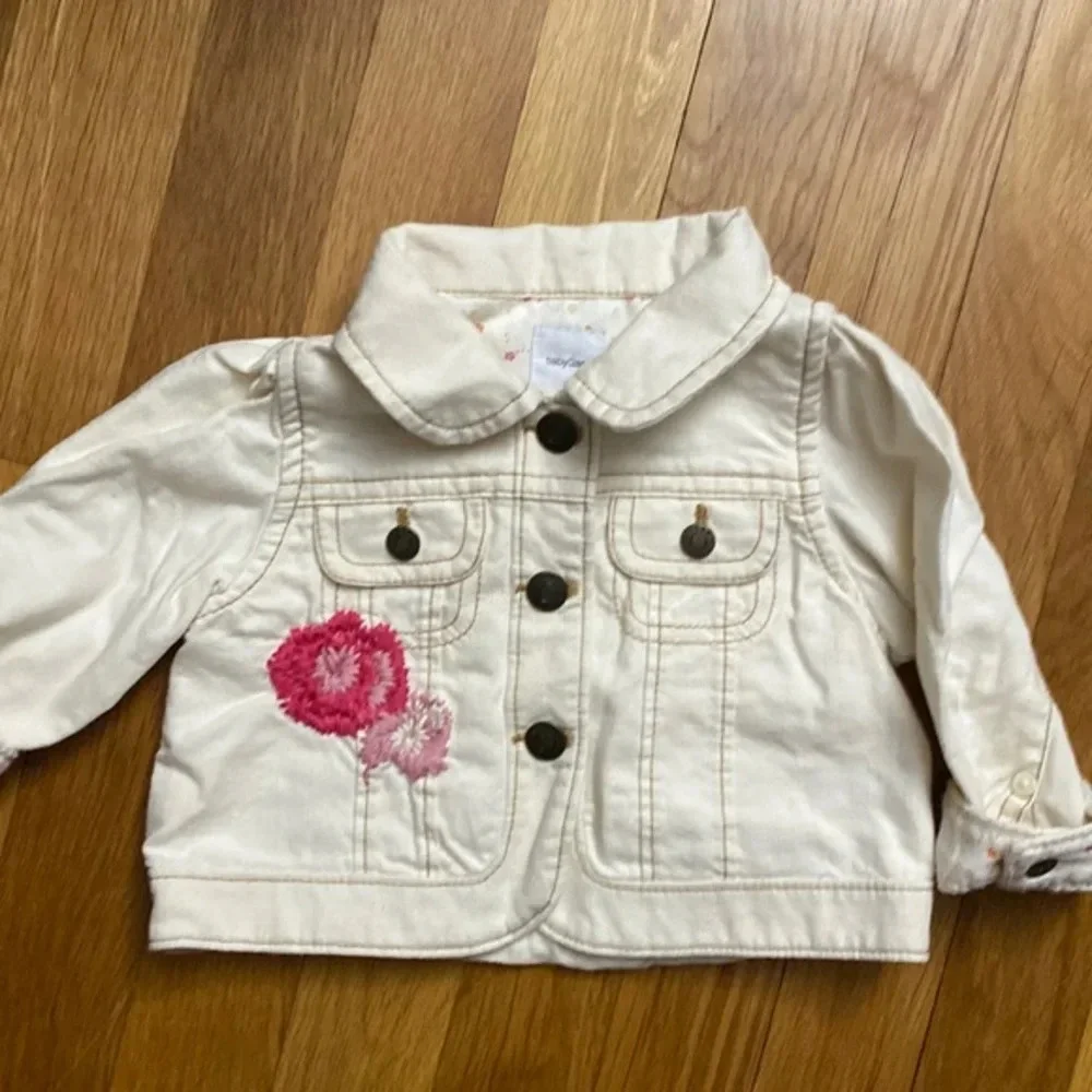 Baby Gap Embroidered Floral Cream Jean Jacket Size 6-12M